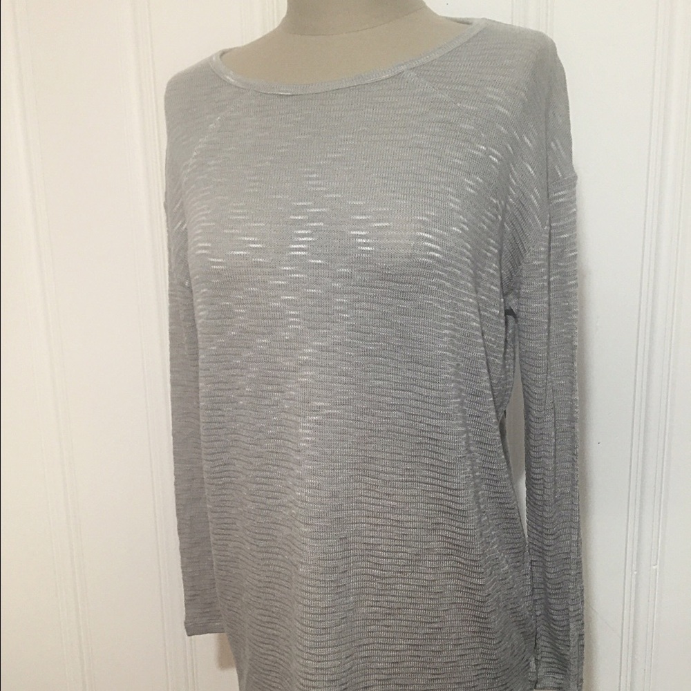 DKNY Gray Envelope Back Long Sleeve Tunic Top - Picture 2 of 4